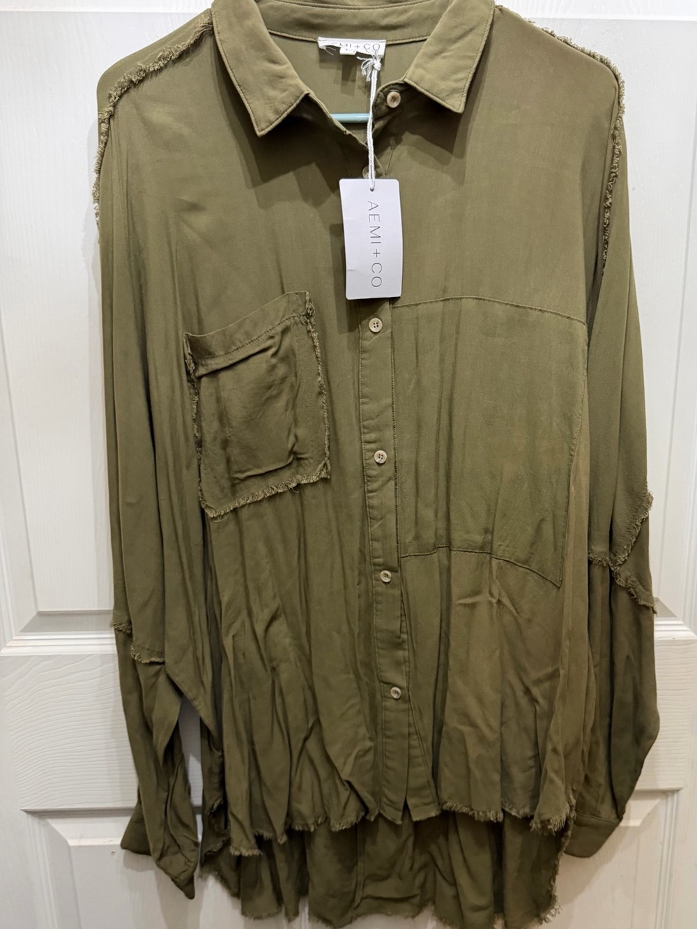 Women’s large new with tags AEMI+CO Delilah Shirt oversized military green NWT